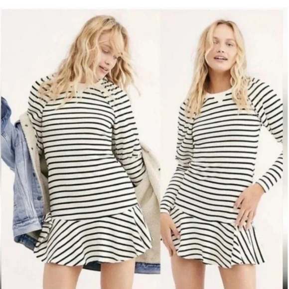 FREE PEOPLE SAYLOR Lili Mini Striped Drop Waist Sweater Dress Long Sleeve XS. - Picture 2 of 12